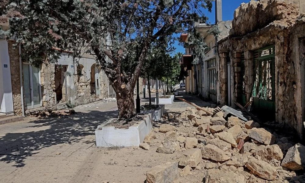 Κρήτη: Ώρες αγωνίας μετά το σεισμό-Ανησυχούν οι σεισμολόγοι